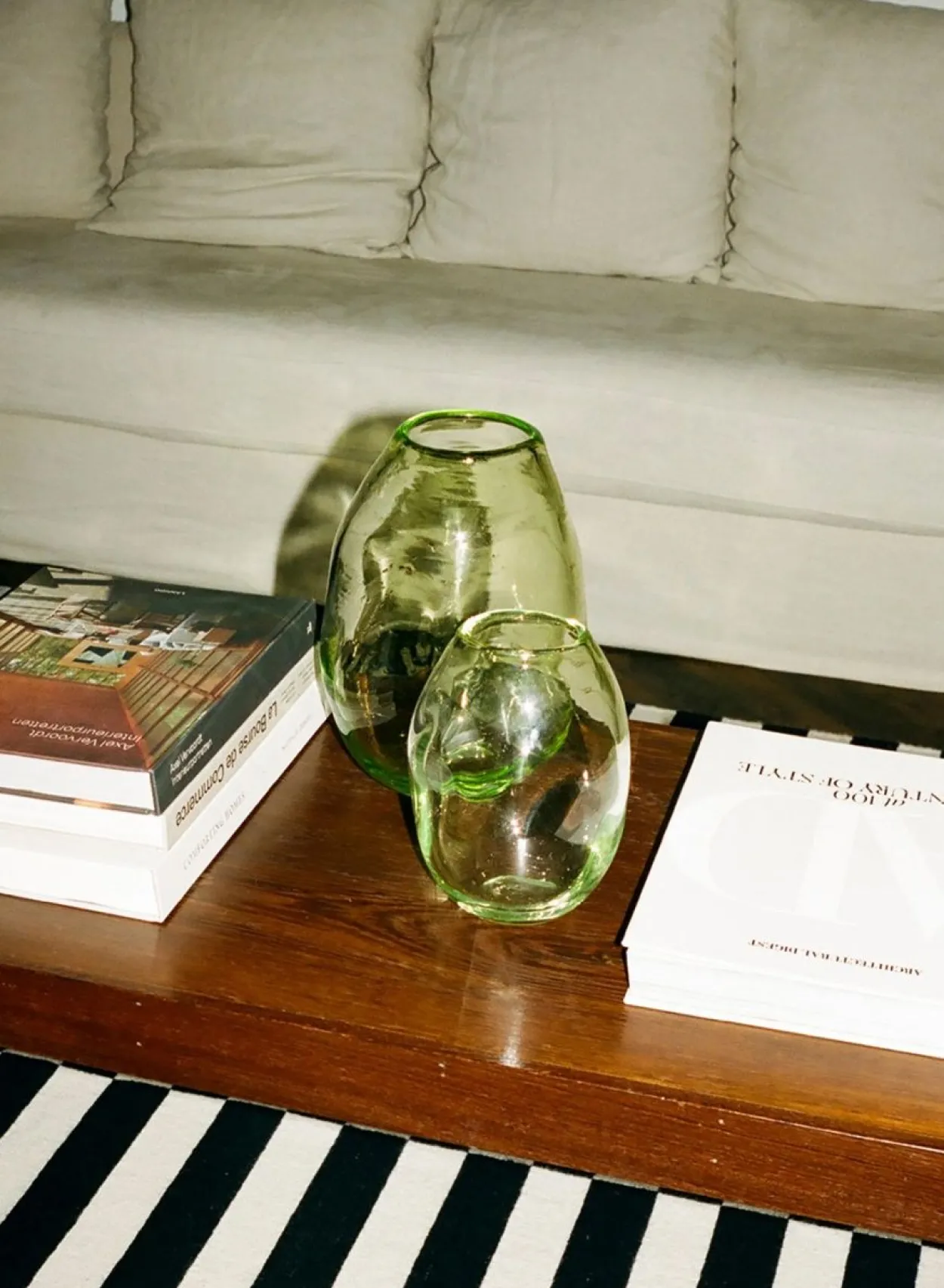 SUSAN BIJL Kitchen & Tableware^Addled Vase Apple, Large, Nienke Sikkema - Rira Objects