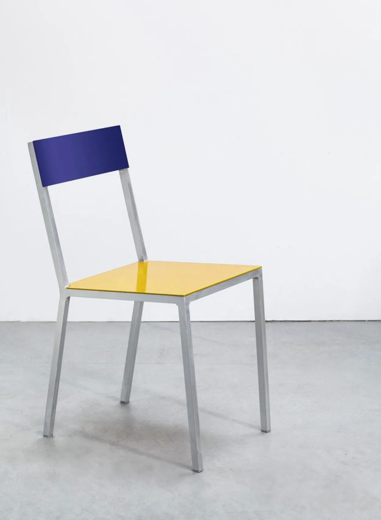 SUSAN BIJL Meubels^Alu Chair, Yellow Seat, Candy Blue Back - Muller Van Severen