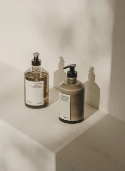 SUSAN BIJL Handverzorging^Herbarium - Frama