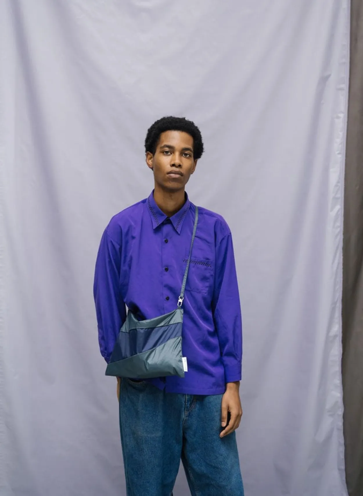 SUSAN BIJL The New Pouch^The New Pouch Go & Navy Large