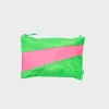 SUSAN BIJL The New Pouch^The New Pouch Greenscreen & Fluo Pink Medium
