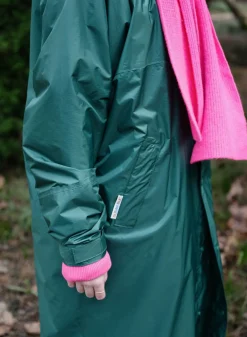 SUSAN BIJL The New Raincoat^The New Raincoat Pine