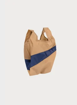 SUSAN BIJL The New Shopping Bag^The New Shopping Bag Camel & Navy Small