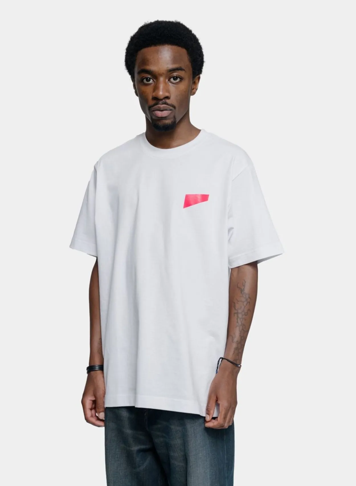 SUSAN BIJL T-Shirts^T-Shirt Flash White